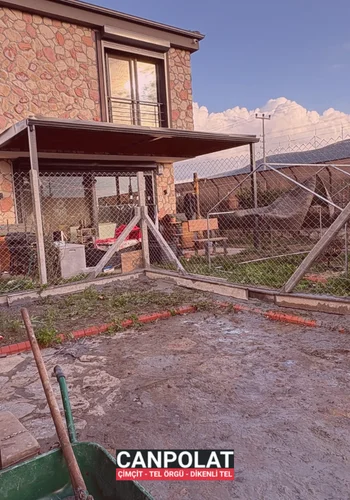 Beton Tabanlı Tel Örgü Çalışması | Didim Villa Tel Örgü